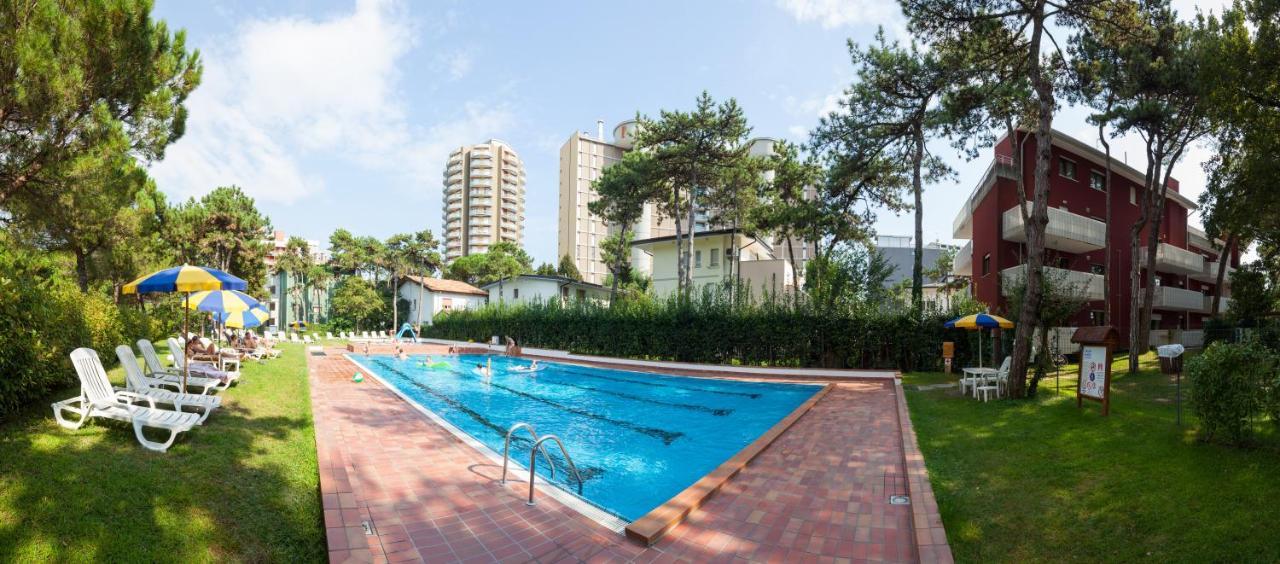 Residence Airone Линьяно-Саббьядоро Экстерьер фото